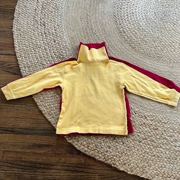 Lot/2 Turtlenecks, 6 - Picture 3 of 4